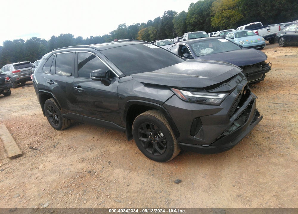 2024 TOYOTA RAV4 XLE VIN: 2T3W1RFV0RC278583