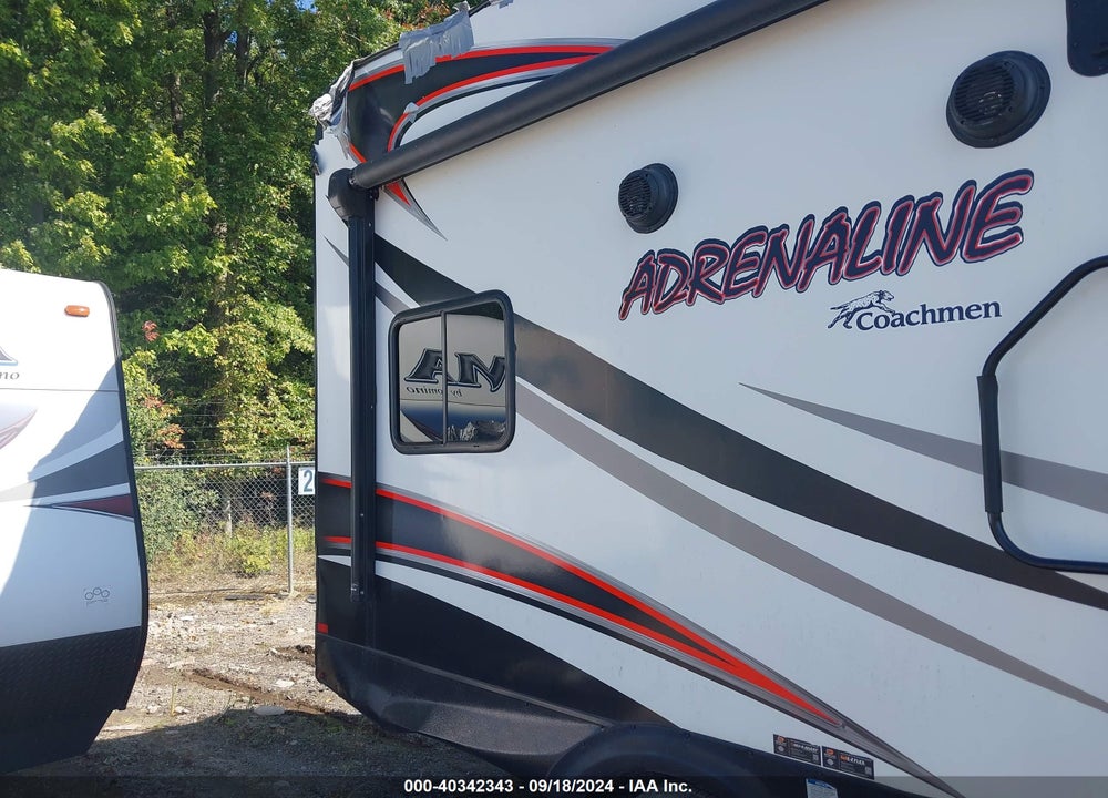 2018 COACHMEN 25QB VIN: 5ZT2ANHC5JB018208