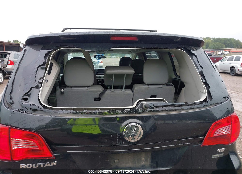 2013 VOLKSWAGEN ROUTAN SE VIN: 2C4RVABGXDR724671