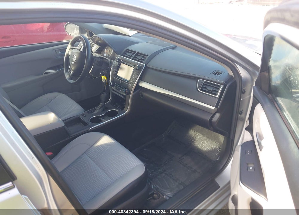 2015 TOYOTA CAMRY SE VIN: 4T1BF1FKXFU100058