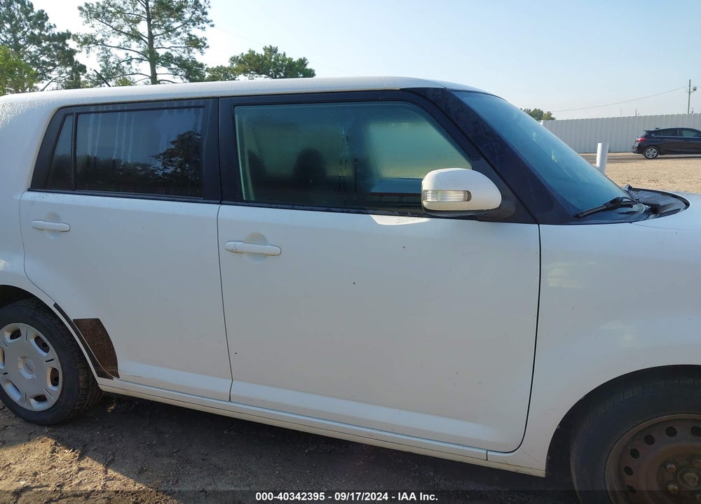 2013 SCION XB VIN: JTLZE4FE8DJ045808