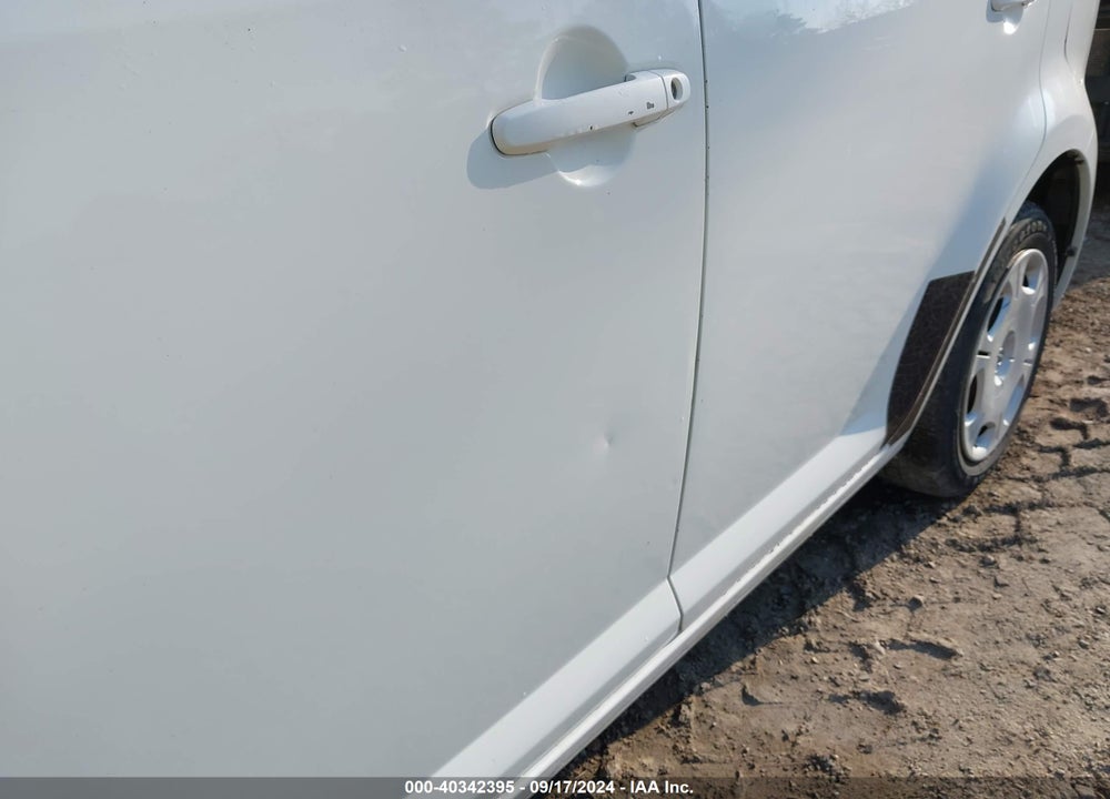 2013 SCION XB VIN: JTLZE4FE8DJ045808