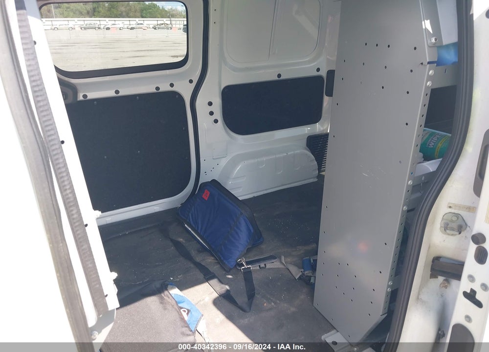 2015 NISSAN NV200 S VIN: 3N6CM0KN0FK730418