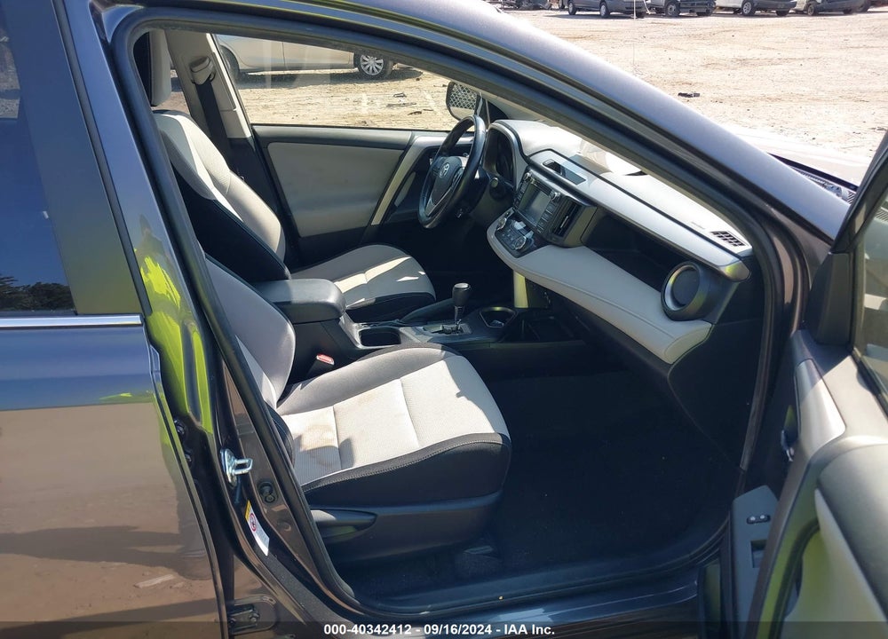 2018 TOYOTA RAV4 XLE VIN: JTMRFREV1JJ726699