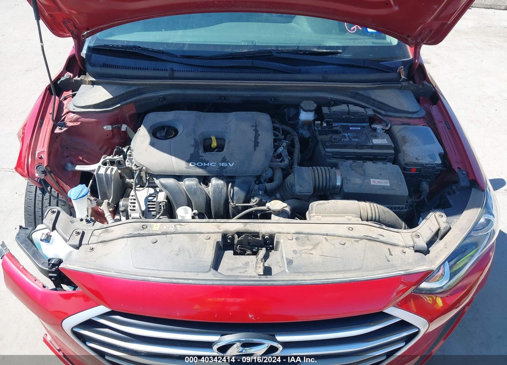 2018 HYUNDAI ELANTRA VIN: 5NPD74LF8JH379192