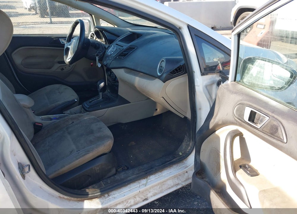 2015 FORD FIESTA SE VIN: 3FADP4EJ6FM213617