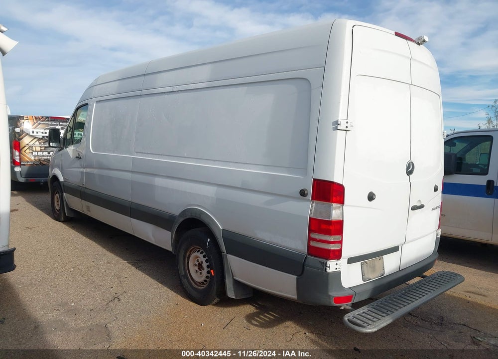2016 MERCEDES-BENZ SPRINTER 2500 HIGH ROOF/HIGH ROOF VIN: WD3PE8DD9GP246178