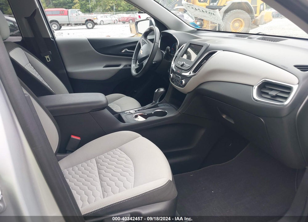 2019 CHEVROLET EQUINOX LT VIN: 2GNAXUEV1K6203301