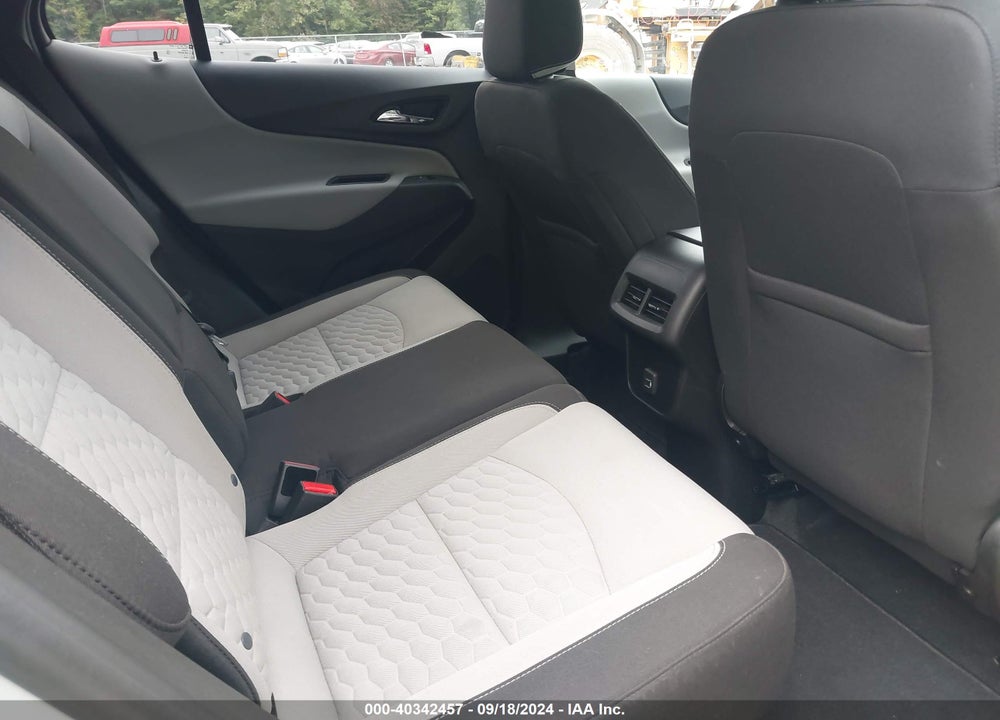 2019 CHEVROLET EQUINOX LT VIN: 2GNAXUEV1K6203301