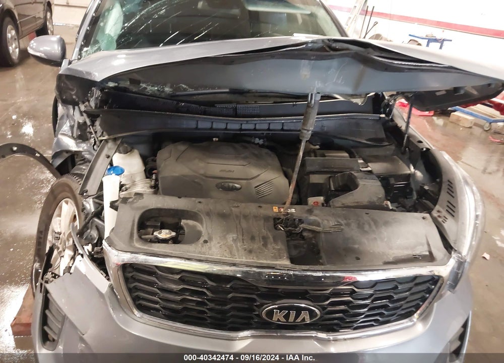 2020 KIA SORENTO 3.3L LX VIN: 5XYPGDA55LG614181