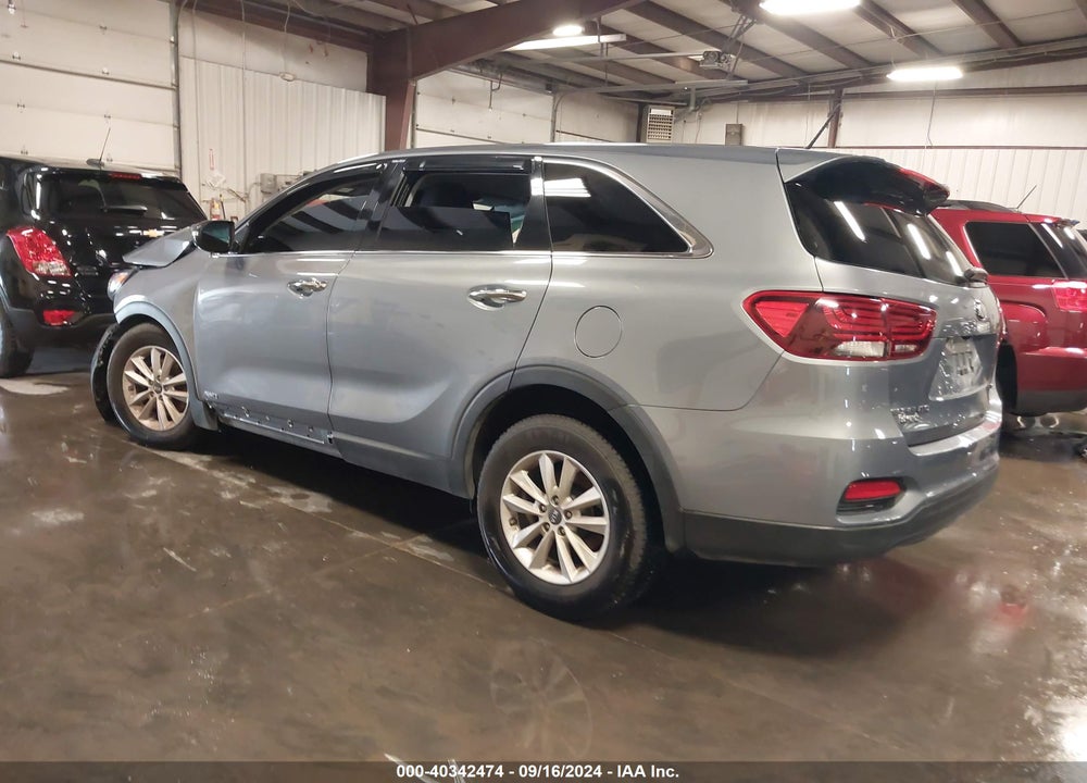 2020 KIA SORENTO 3.3L LX VIN: 5XYPGDA55LG614181