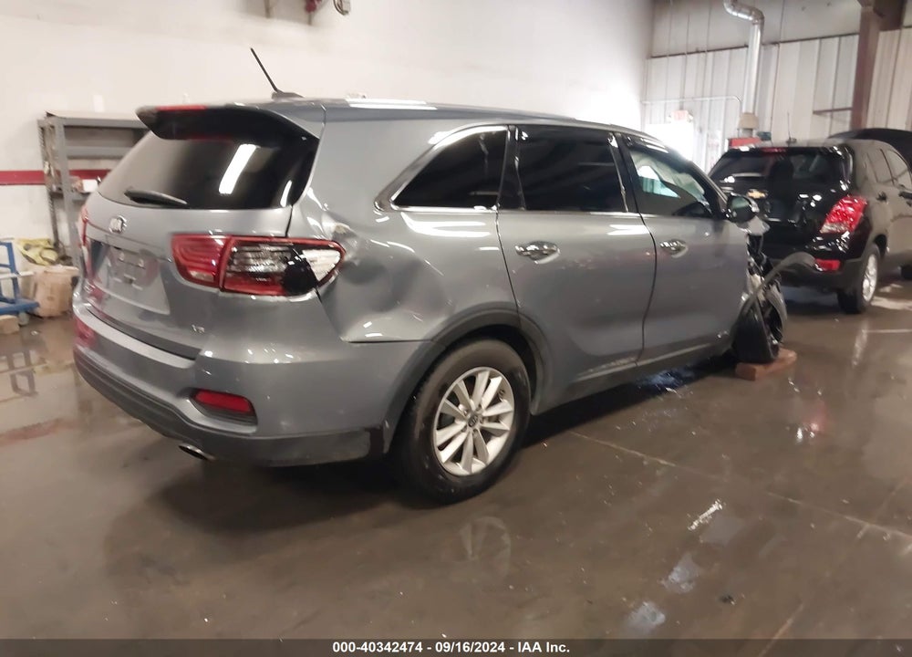 2020 KIA SORENTO 3.3L LX VIN: 5XYPGDA55LG614181