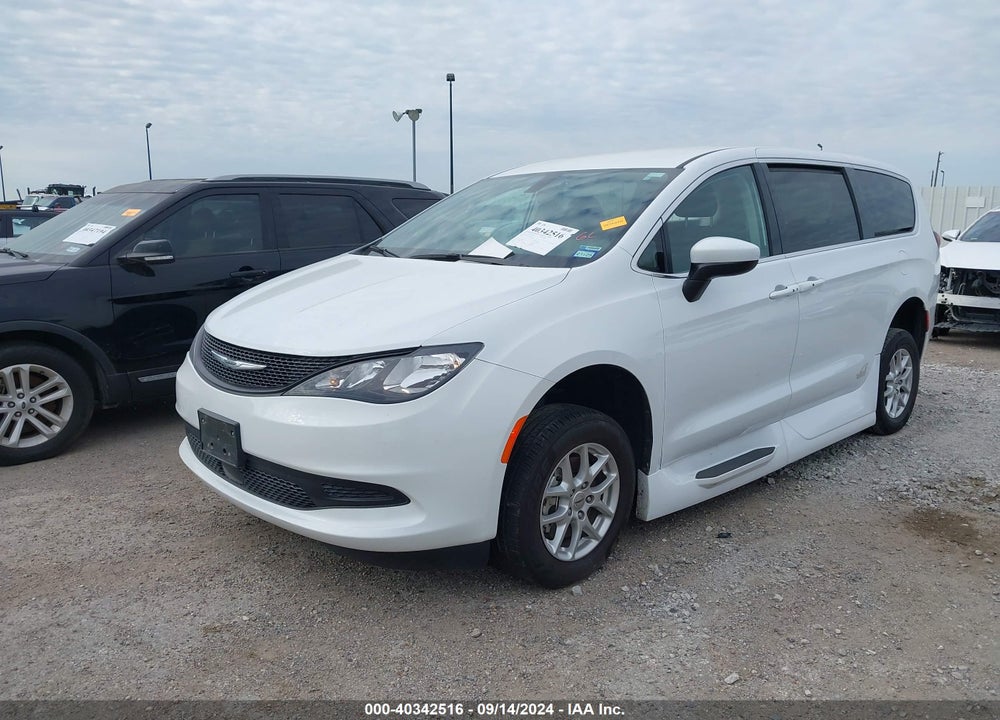 2022 CHRYSLER VOYAGER LX VIN: 2C4RC1CG1NR172578