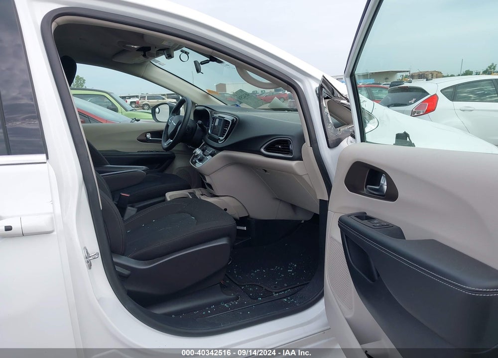 2022 CHRYSLER VOYAGER LX VIN: 2C4RC1CG1NR172578