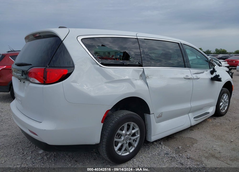 2022 CHRYSLER VOYAGER LX VIN: 2C4RC1CG1NR172578