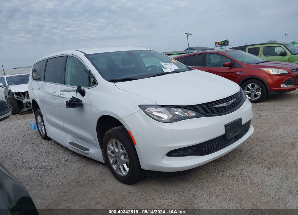 2022 CHRYSLER VOYAGER LX VIN: 2C4RC1CG1NR172578