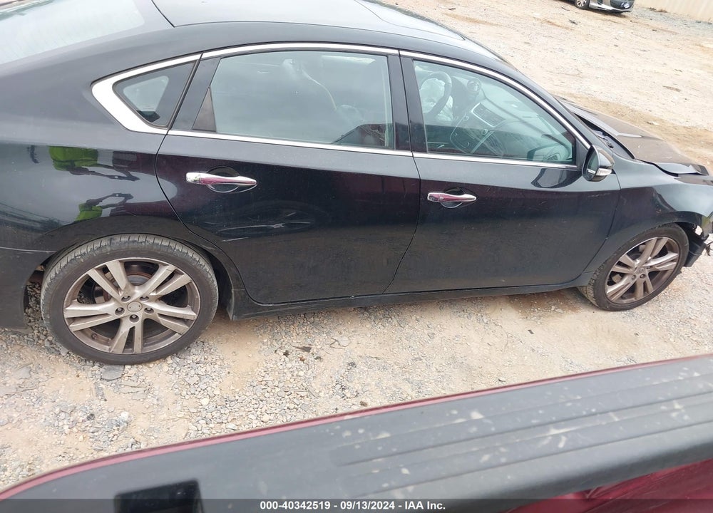 2016 NISSAN ALTIMA 3.5 SL/3.5 SR VIN: 1N4BL3AP4GC161575