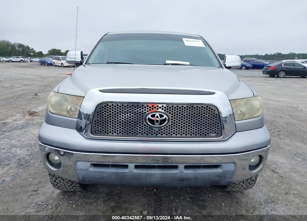 2008 TOYOTA TUNDRA SR5 5.7L V8 VIN: 5TBDV541X8S499877