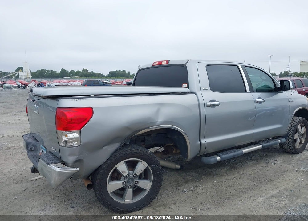 2008 TOYOTA TUNDRA SR5 5.7L V8 VIN: 5TBDV541X8S499877