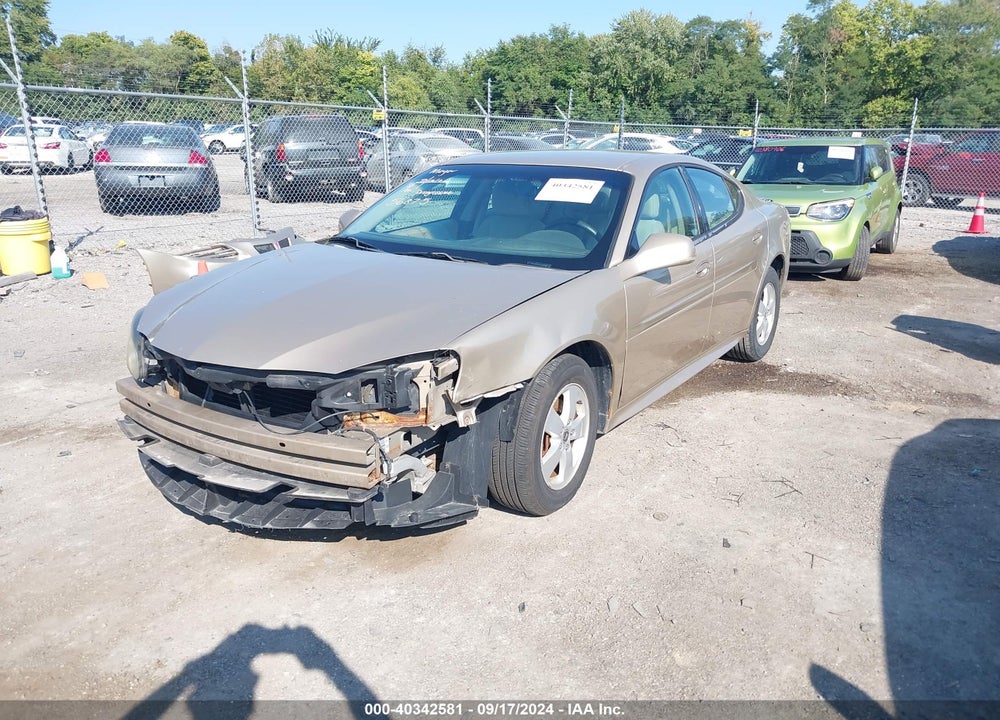 2005 PONTIAC GRAND PRIX VIN: 2G2WP522451257390