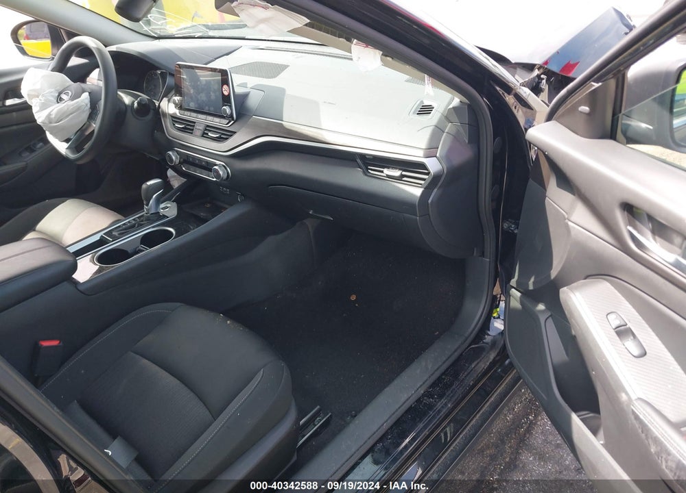 2024 NISSAN ALTIMA SV FWD VIN: 1N4BL4DVXRN321868