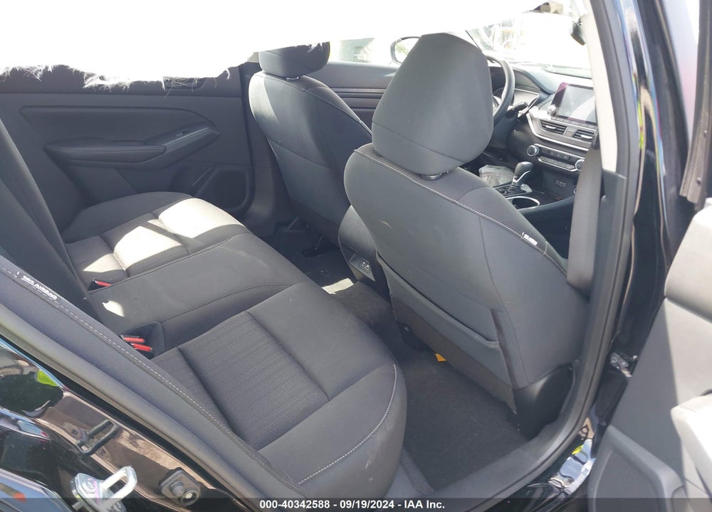 2024 NISSAN ALTIMA SV FWD VIN: 1N4BL4DVXRN321868