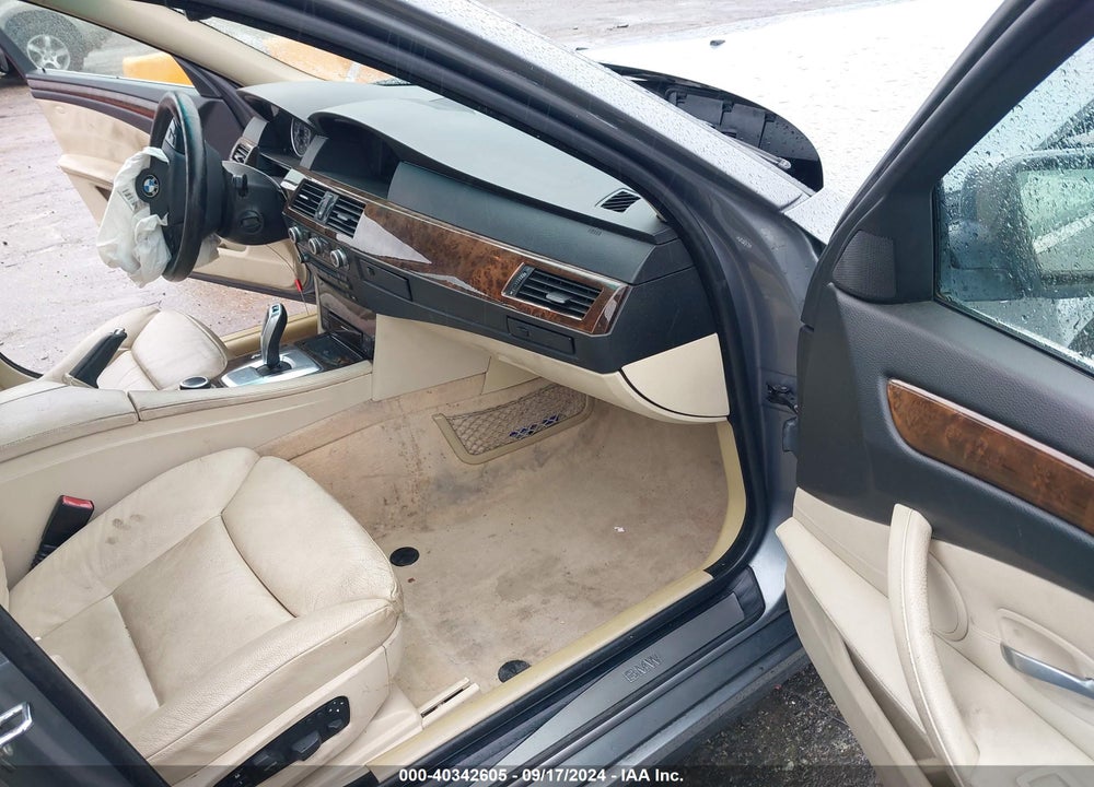 2008 BMW 535XI VIN: WBANV935X8CW56619