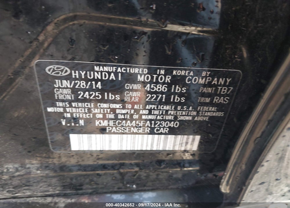 2015 HYUNDAI SONATA HYBRID LIMITED VIN: KMHEC4A45FA123040