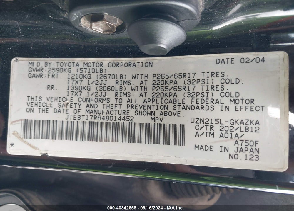 2004 TOYOTA 4RUNNER LIMITED V8 VIN: JTEBT17R848014452