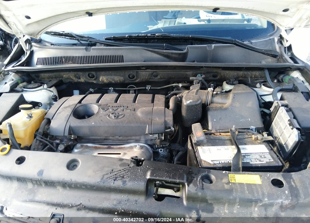 2011 TOYOTA RAV4 VIN: JTMBF4DV6B5044871