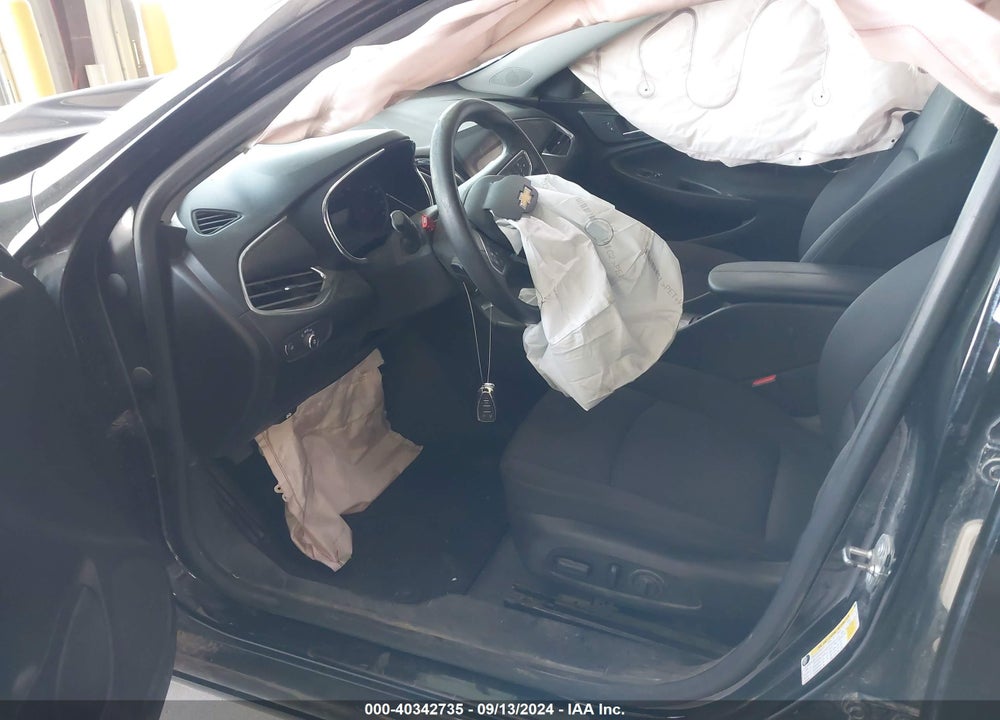 2019 CHEVROLET MALIBU LT VIN: 1G1ZD5ST1KF133116