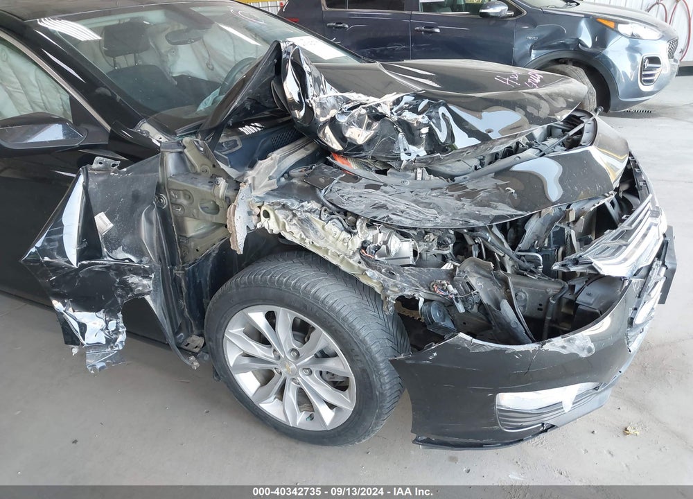 2019 CHEVROLET MALIBU LT VIN: 1G1ZD5ST1KF133116