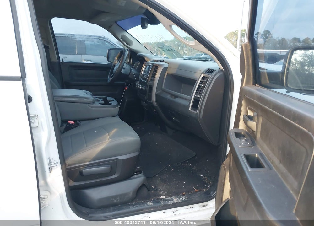 2015 RAM 1500 TRADESMAN VIN: 1C6RR7FM8FS749701