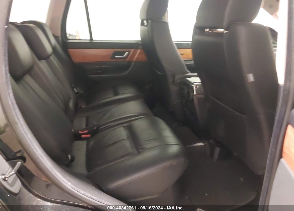 2008 LAND ROVER RANGE ROVER SPORT HSE VIN: SALSK25438A168238