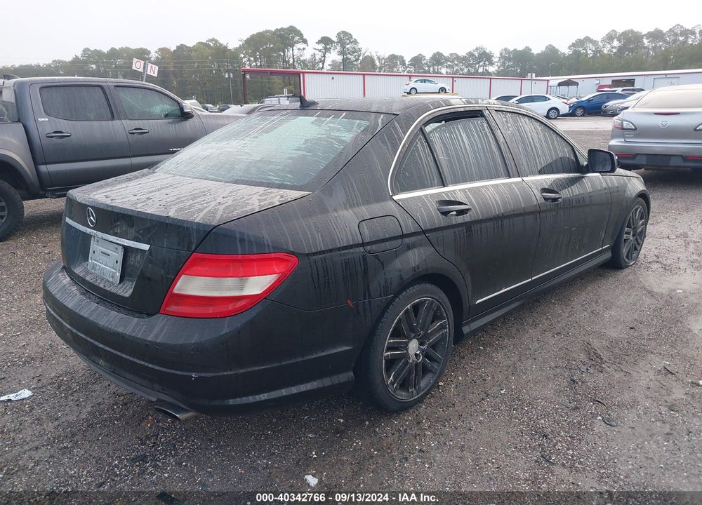 2008 MERCEDES-BENZ C 300 LUXURY/SPORT VIN: WDDGF54X98F105829