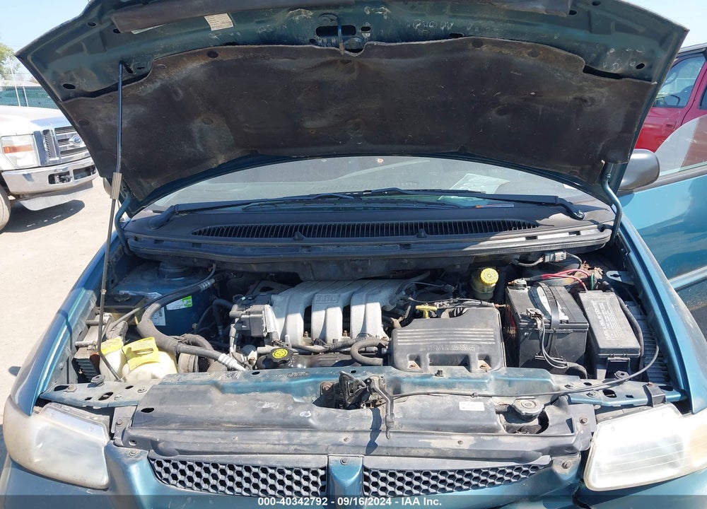 2000 DODGE GRAND CARAVAN SE VIN: 1B4GP44L5YB662644