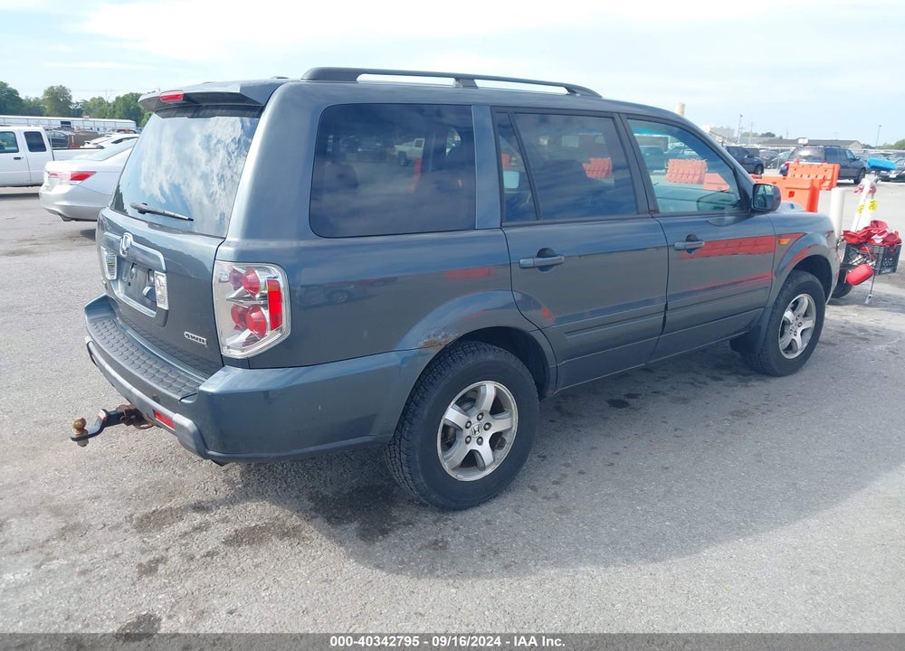 2006 HONDA PILOT EX-L VIN: 2HKYF187X6H557406