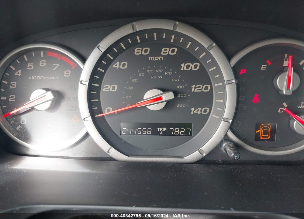 2006 HONDA PILOT EX-L VIN: 2HKYF187X6H557406