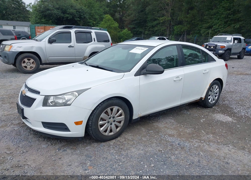 2011 CHEVROLET CRUZE LS VIN: 1G1PC5SH7B7267208