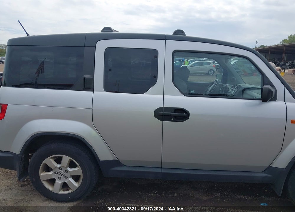 2011 HONDA ELEMENT EX VIN: 5J6YH2H74BL002385