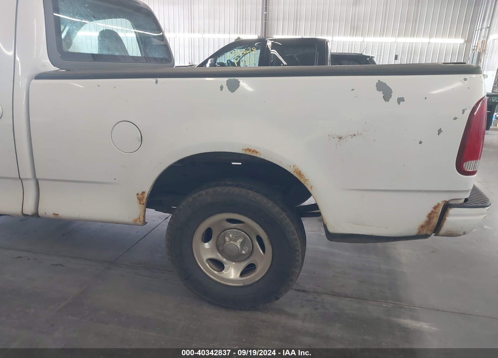 2002 FORD F-150 XL/XLT VIN: 1FTRF172X2KB07387