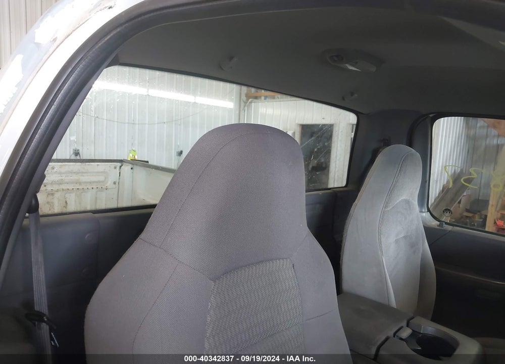 2002 FORD F-150 XL/XLT VIN: 1FTRF172X2KB07387