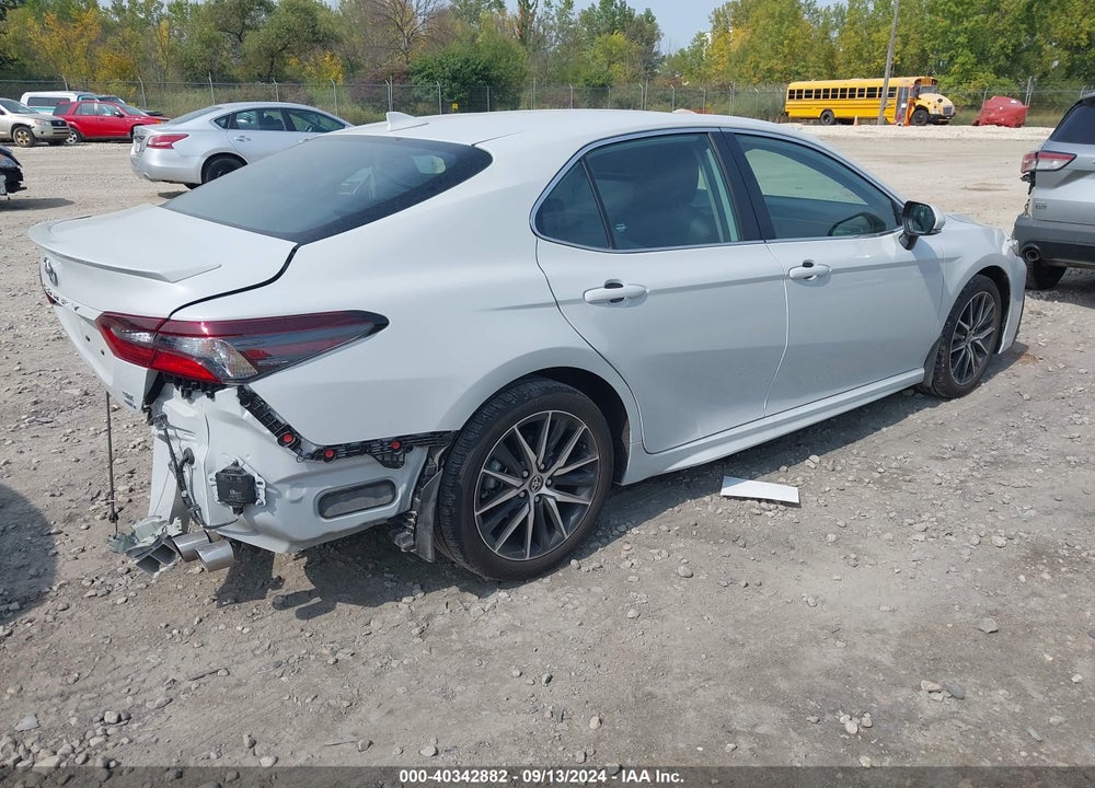 2024 TOYOTA CAMRY SE VIN: 4T1T11BKXRU113423