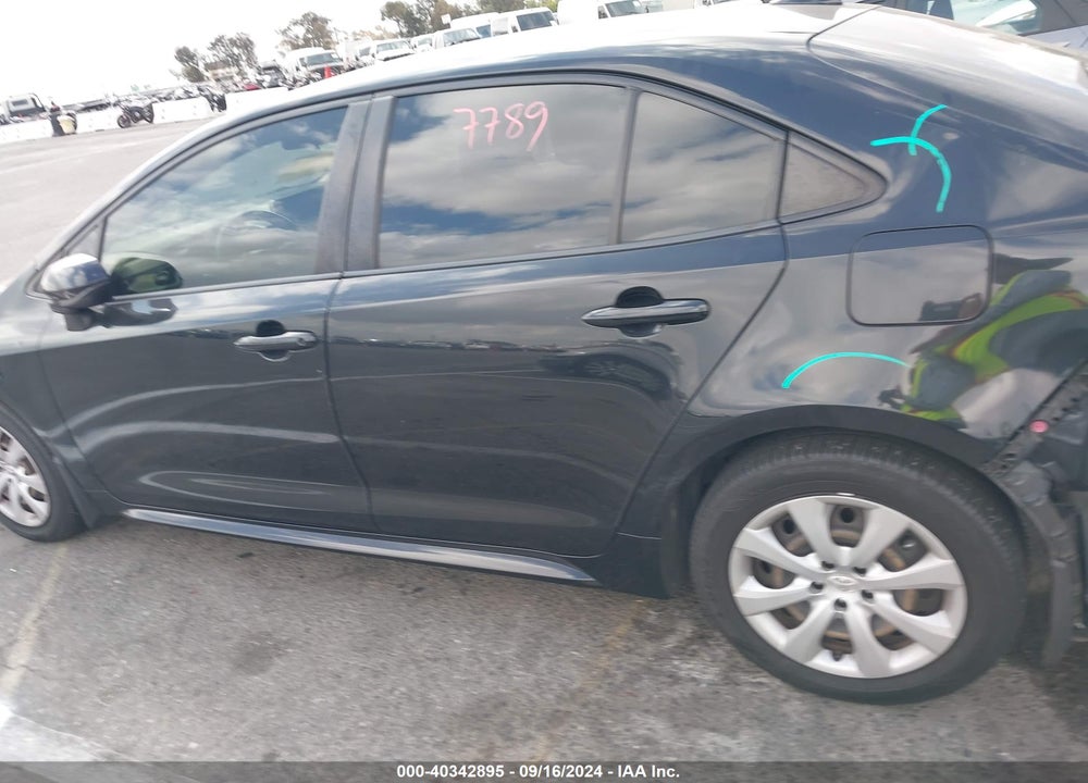 2020 TOYOTA COROLLA LE VIN: JTDEPRAE6LJ102577