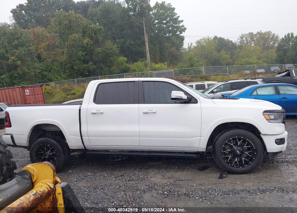 2020 RAM 1500 LAIE  4X4 5'7 BOX VIN: 1C6SRFJT5LN130896