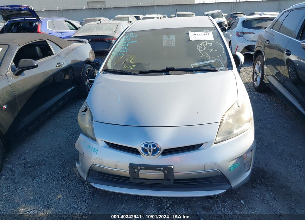2013 TOYOTA PRIUS PLUG-IN VIN: JTDKN3DP8D3033853