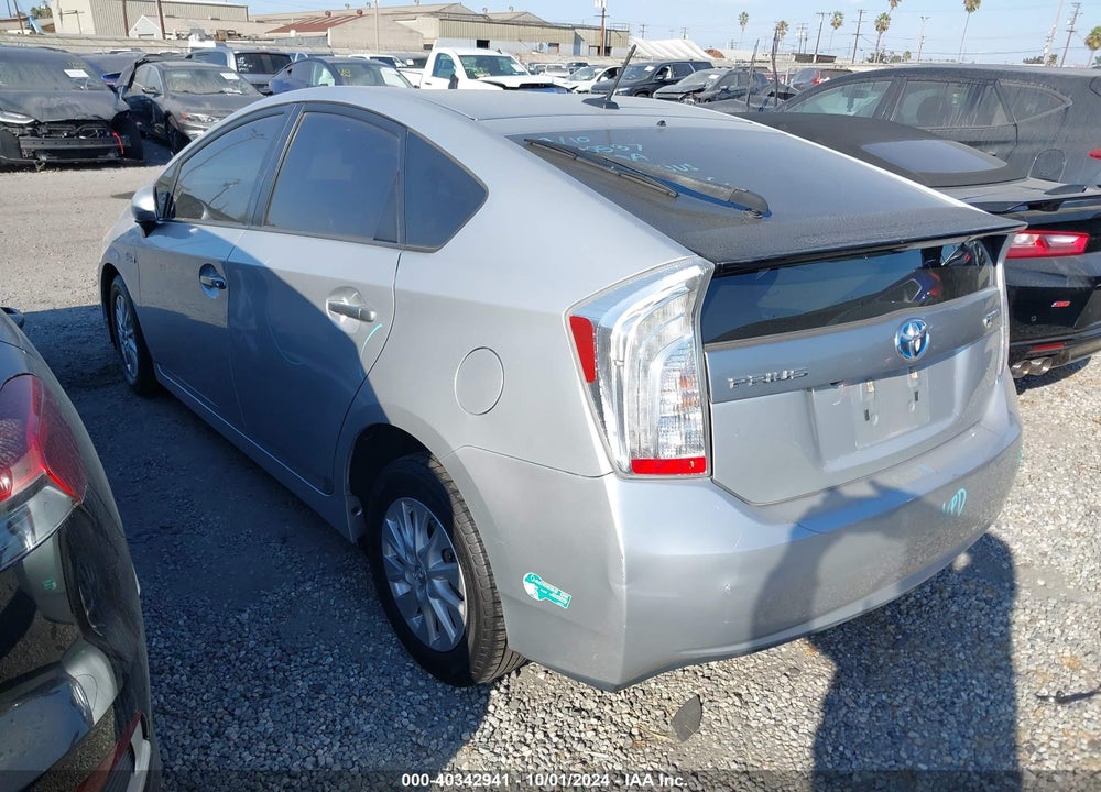 2013 TOYOTA PRIUS PLUG-IN VIN: JTDKN3DP8D3033853