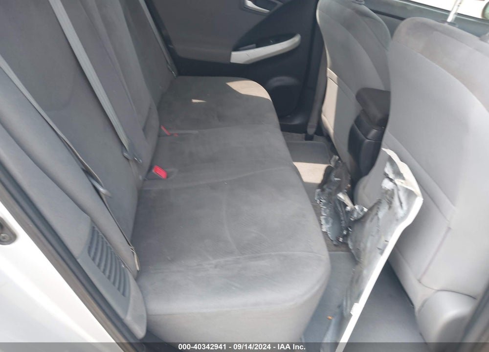 2013 TOYOTA PRIUS PLUG-IN VIN: JTDKN3DP8D3033853