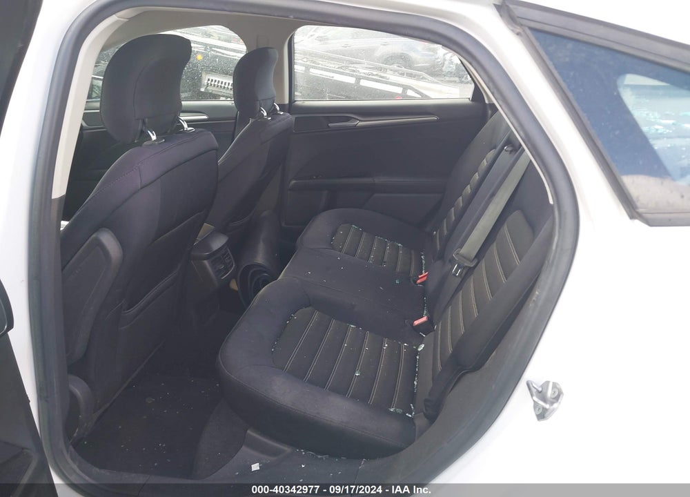 2013 FORD FUSION SE VIN: 3FA6P0H75DR208927