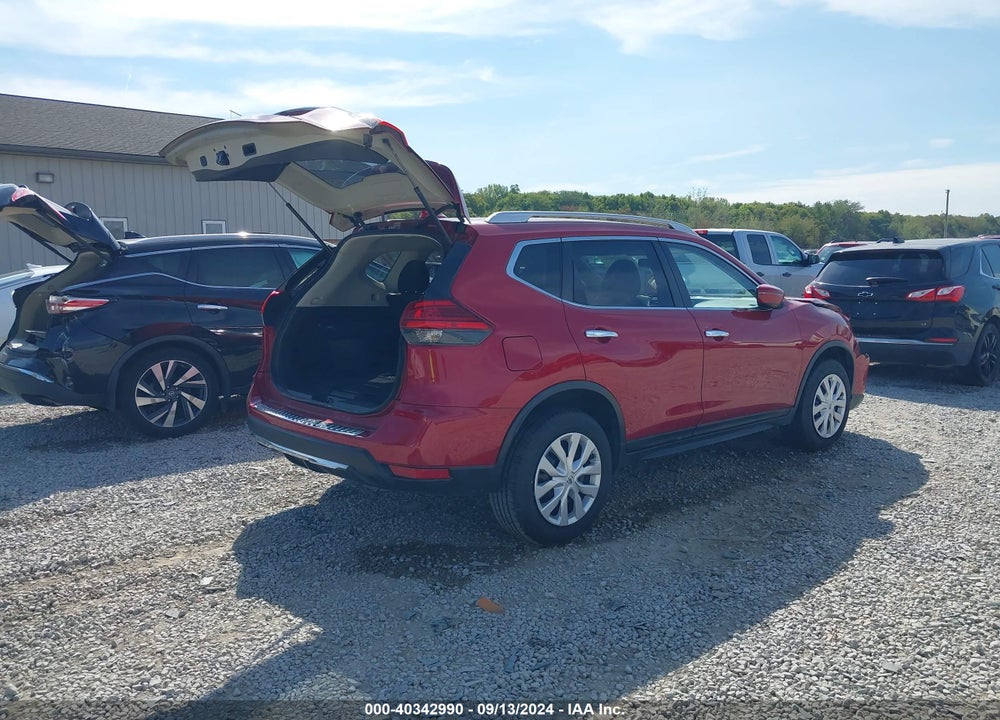 2017 NISSAN ROGUE S VIN: JN8AT2MV2HW006232